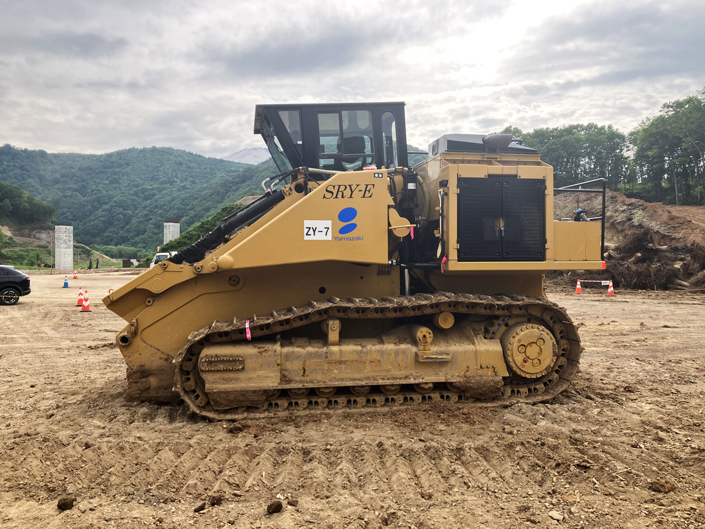 スクレープドーザ