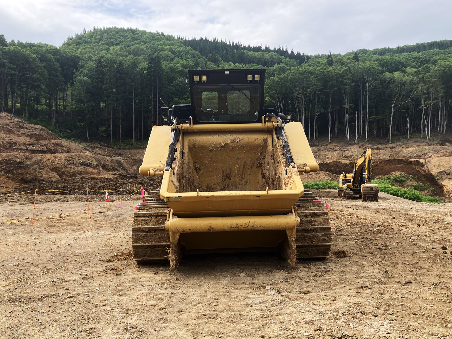 スクレープドーザ